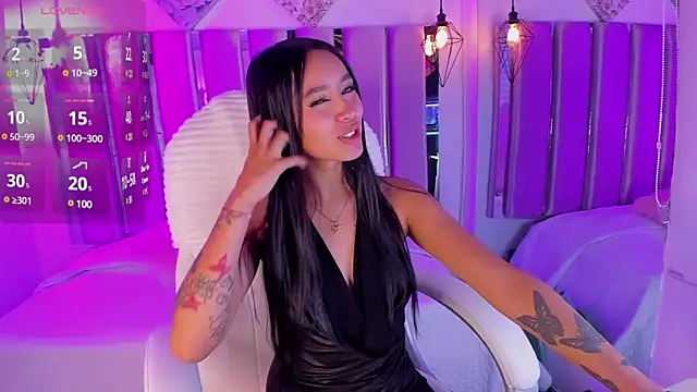 sophie ws online show from December 19, 2024, 11:57 pm