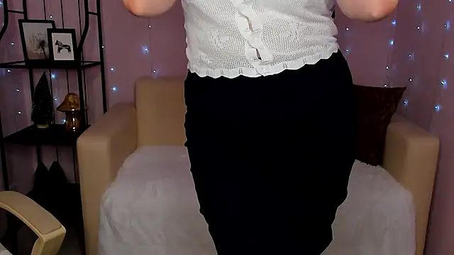 Helens love online show from January 14, 2025, 5:30 am