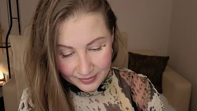 Helens love online show from November 30, 2025, 2:37 am