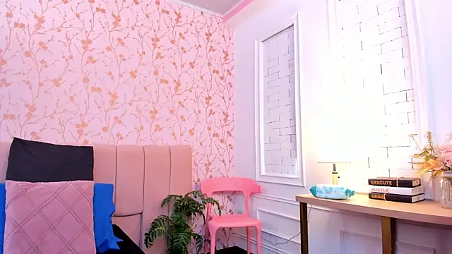 amber-hill online show from February 25, 2026, 7:23 pm