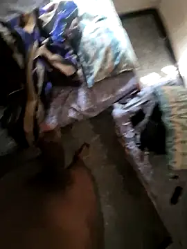 Yours daddy6728 online show from November 28, 2025, 4:15 am