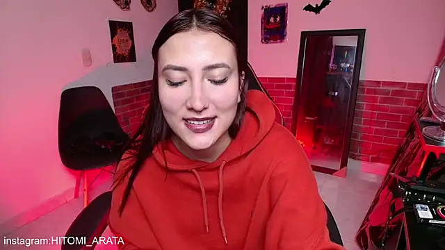 hitomi arata online show from January 8, 2026, 5:43 am