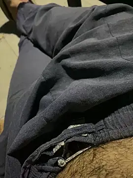 YawlingJingoist online show from December 16, 2025, 1:10 am