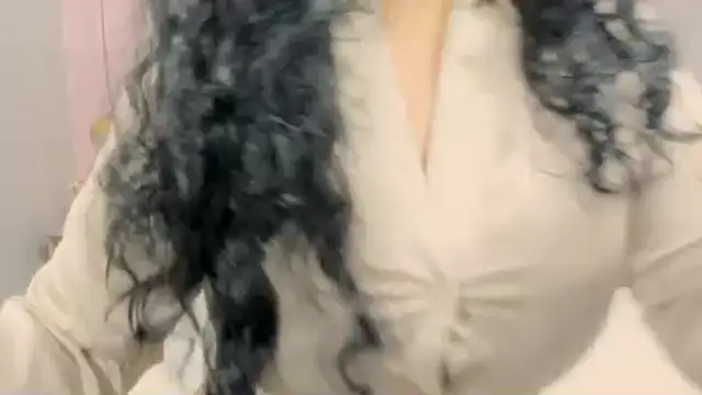 valeriasexxx online show from February 28, 2025, 11:01 pm