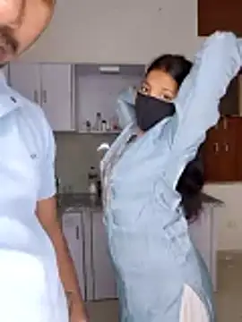 riya190 online show from April 18, 2026, 5:39 pm