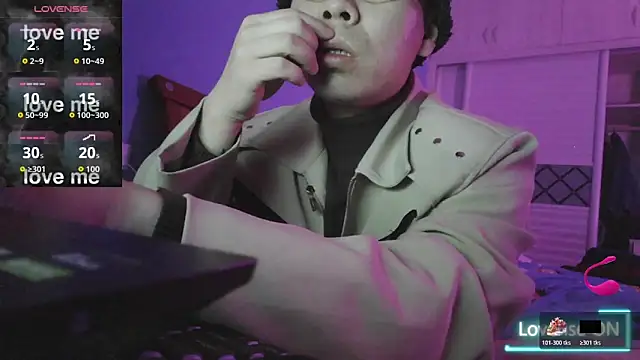 shuai321 online show from January 14, 2026, 3:39 pm