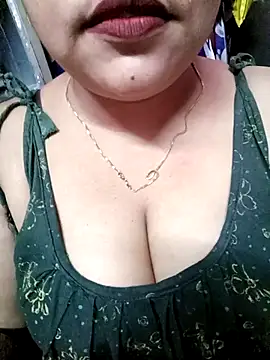 Beautyy38 online show from March 14, 2025, 12:21 am