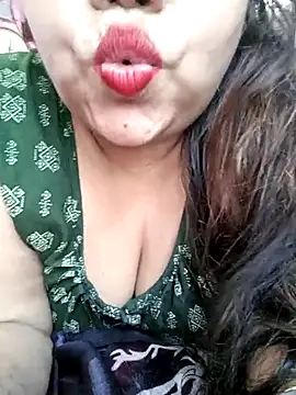 Beautyy38 online show from September 9, 2025, 6:57 am