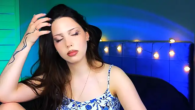 Stacy Gonzales  online show from March 11, 2025, 6:10 am