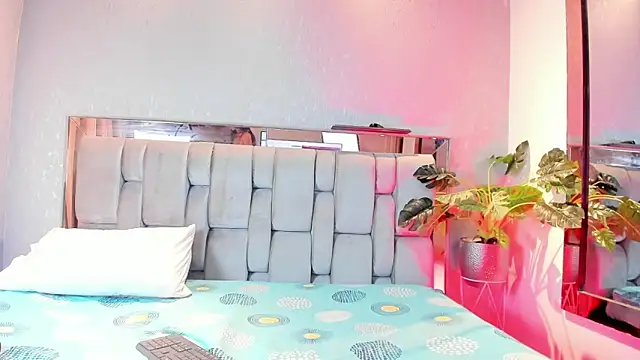 RoseTaylor   online show from February 27, 2026, 5:07 am