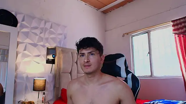 santyago taylor online show from December 24, 2024, 5:13 pm