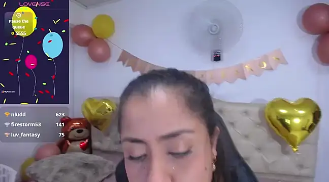 cristal horny19 online show from March 9, 2025, 9:24 am