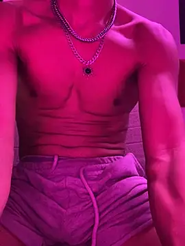 thesummerboy online show from December 17, 2024, 9:28 am