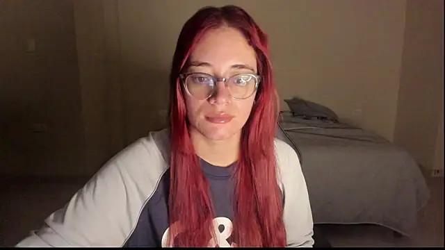 atenas 05  online show from December 17, 2025, 9:26 am