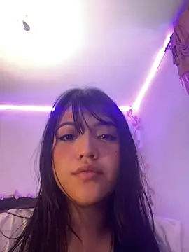 alisson carolina73 online show from February 23, 2025, 5:34 am