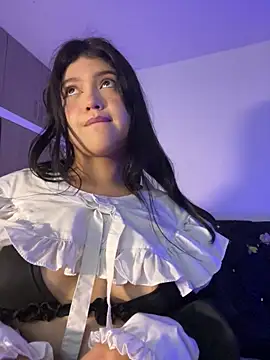 alisson carolina73 online show from October 5, 2025, 3:38 am