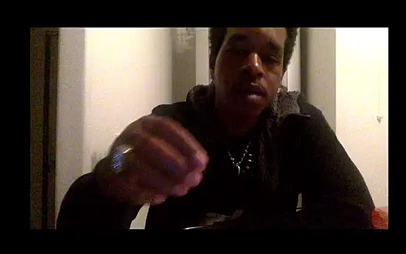 POPAYE972 online show from April 10, 2026, 8:02 pm