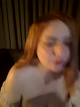 cansuozell online show from February 16, 2026, 8:05 pm