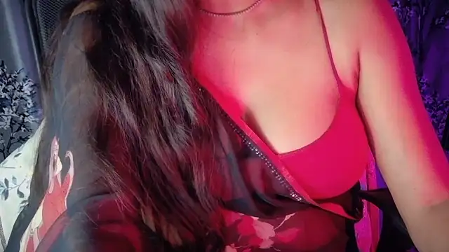 SexyAndHottie online show from November 10, 2025, 4:17 pm