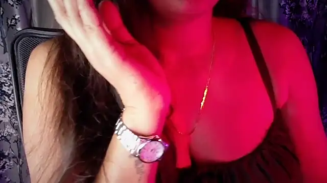 Snapshot of SexyAndHottie chatting on April 7, 2026, 8:59 am SexyAndHottie online show from April 7, 2026, 8:59 am