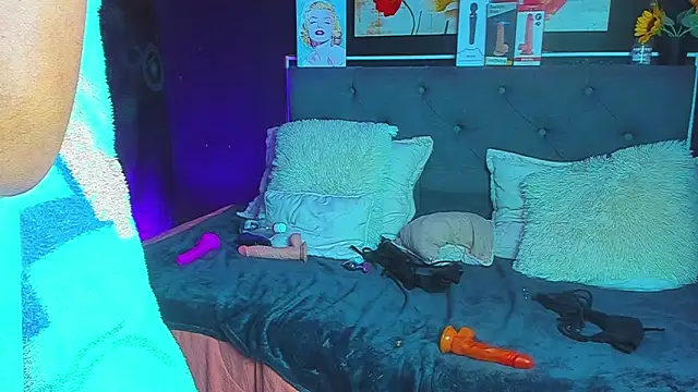 dulce celeste15 online show from March 7, 2025, 11:05 pm