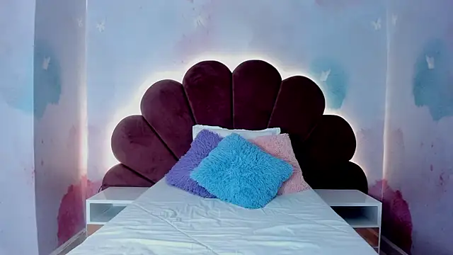 Carohorny4u online show from November 21, 2025, 11:42 am