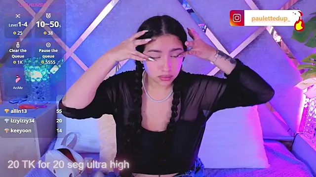 Snapshot of paulette_dupont chatting on December 22, 2025, 1:46 am paulette dupont online show from December 22, 2025, 1:46 am