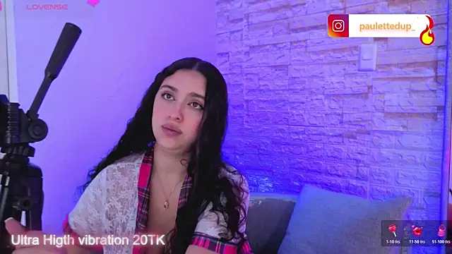 Snapshot of paulette_dupont chatting on February 23, 2026, 1:47 am paulette dupont online show from February 23, 2026, 1:47 am