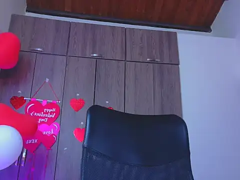  ALLYSON18  online show from February 23, 2026, 11:51 am