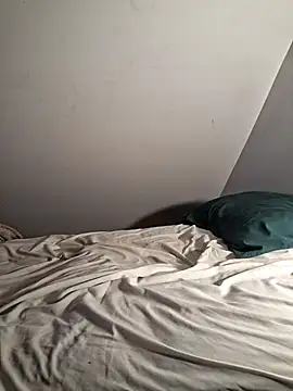 Snapshot of PNTlooker256 chatting on February 8, 2026, 2:59 am PNTlooker256 online show from February 8, 2026, 2:59 am