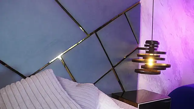 ammy durand online show from November 23, 2025, 7:13 pm