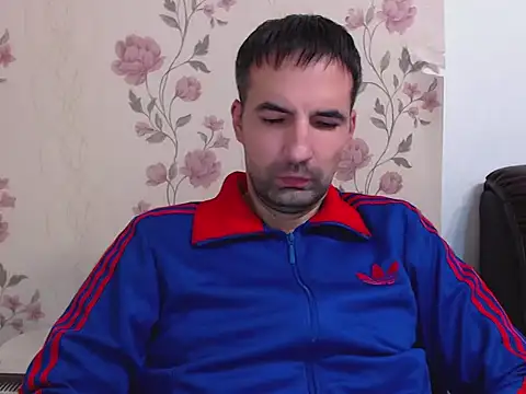 Leo 1617 online show from December 1, 2025, 8:58 pm