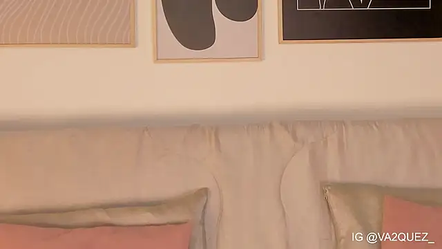 Snapshot of Heyloreley chatting on February 19, 2026, 3:13 am Heyloreley online show from February 19, 2026, 3:13 am