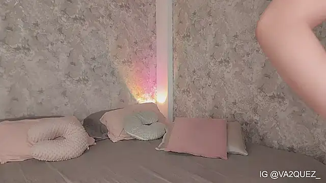 Snapshot of Heyloreley chatting on March 2, 2026, 2:47 am Heyloreley online show from March 2, 2026, 2:47 am