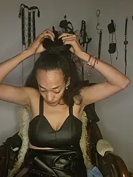 SamaraMartinez online show from April 9, 2026, 10:42 am