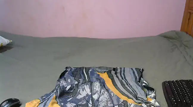 Caryyyl online show from March 11, 2025, 5:13 pm