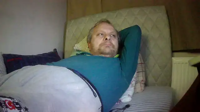 amylrmm1903 online show from March 2, 2025, 4:42 pm