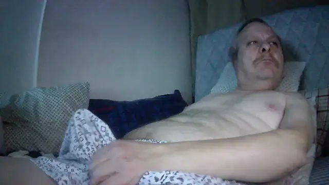 amylrmm1903 online show from March 9, 2025, 9:36 pm