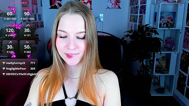 CuteMousee online show from January 23, 2025, 6:24 pm