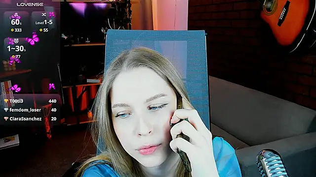 CuteMousee online show from February 26, 2025, 9:05 pm