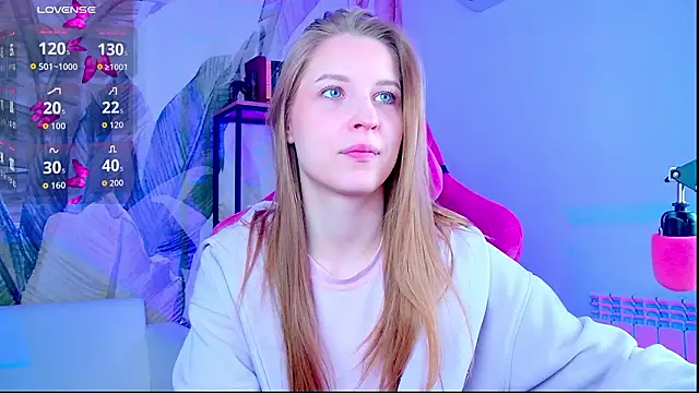 CuteMousee online show from February 24, 2026, 6:33 am