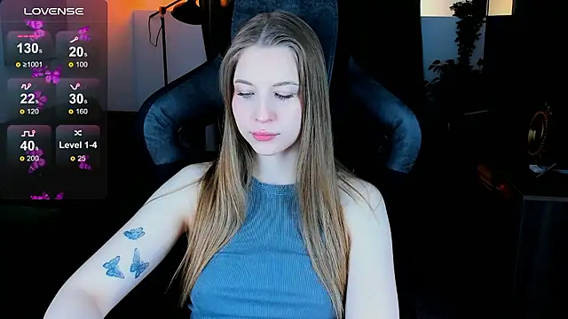 CuteMousee online show from March 15, 2026, 3:45 am