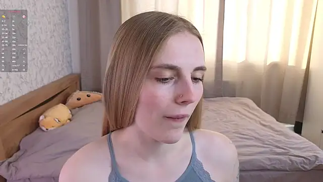 HalieCross online show from February 11, 2025, 6:30 am