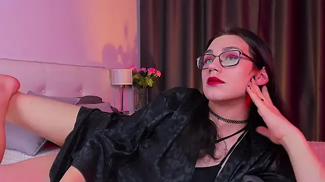 Alfreda Mills online show from February 1, 2025, 8:47 pm