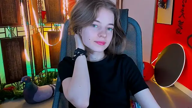 TinaDavil online show from December 16, 2024, 3:11 pm