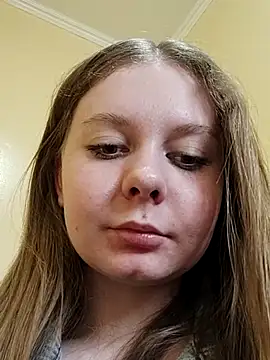 Snapshot of Ekaterina27 chatting on March 1, 2025, 9:15 pm Ekaterina27 online show from March 1, 2025, 9:15 pm