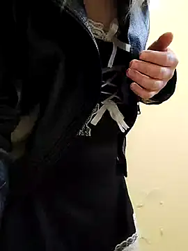 Snapshot of Ekaterina27 chatting on March 16, 2025, 7:38 pm Ekaterina27 online show from March 16, 2025, 7:38 pm