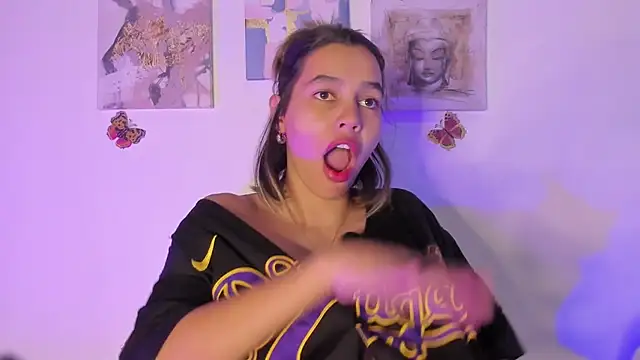 samara jonness online show from February 1, 2025, 3:41 am