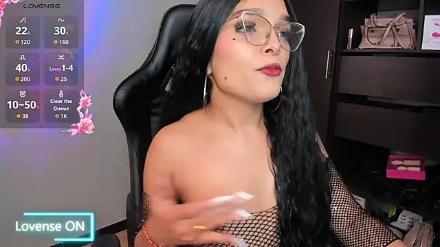 MeganDaviees online show from October 4, 2025, 1:36 am