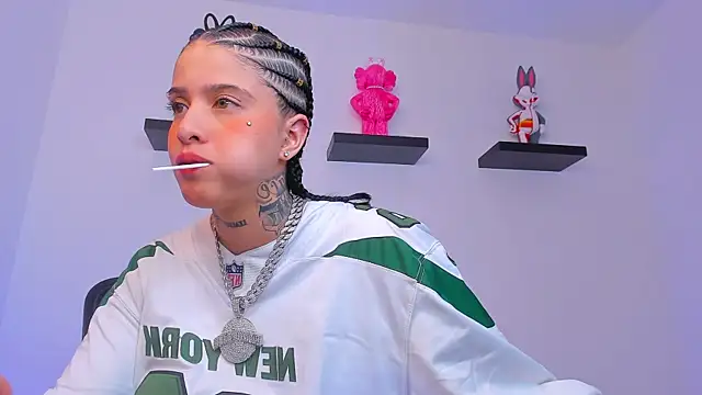 Gangster Girl online show from February 21, 2025, 1:55 am